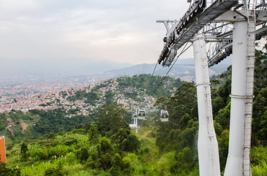 Medellín Metrocable, Medellín, Antioquia, Colombia